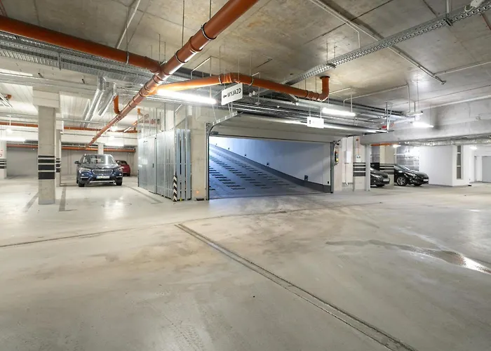 Cozy With Balcony And Free Garage By Renters * Poznań